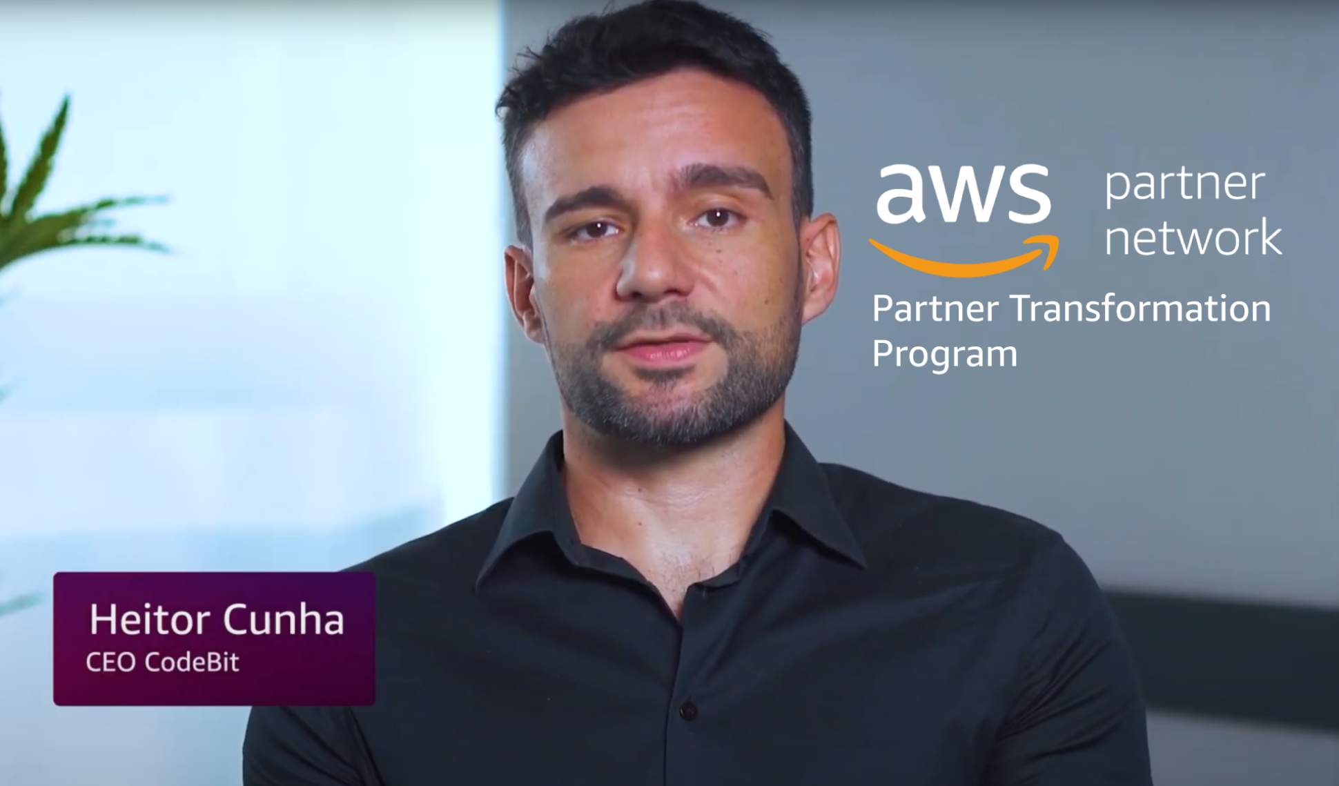 Descubra como a CodeBit se beneficiou ao fazer parte do AWS Partner Transformation Program